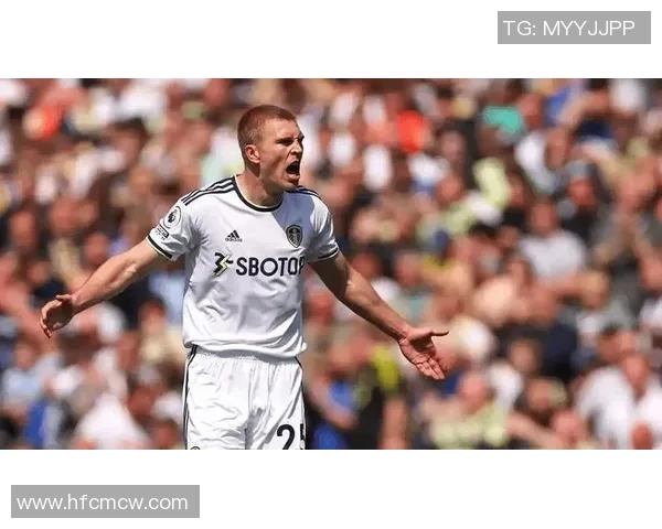 蒙特雷与阿特拉斯的激烈对决揭示了球队实力与战术的较量 蒙特雷与阿特拉斯的激烈对决揭示了球队实力与战术的较量